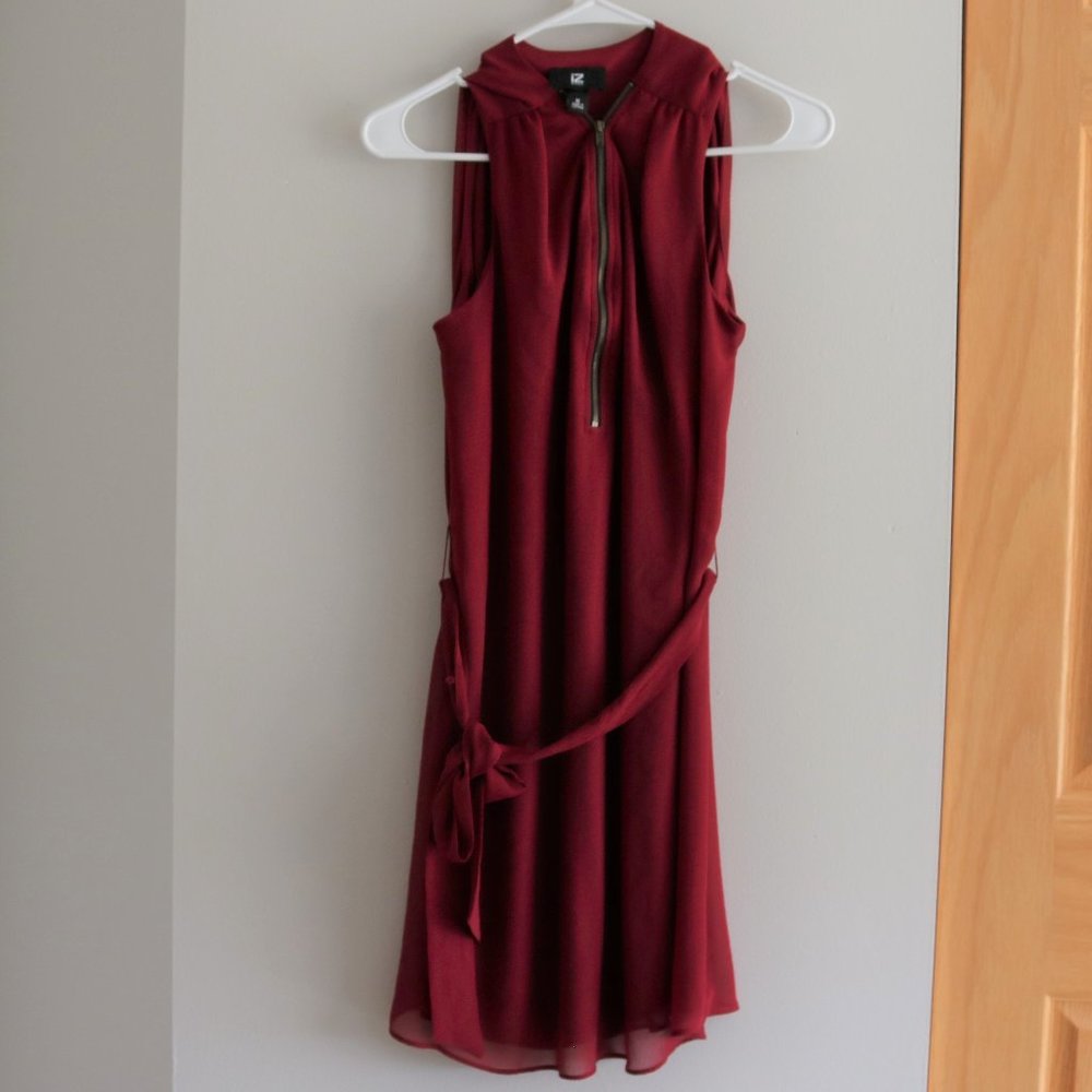 IZ Byer NWOT Red Zipper Dress with Tie
